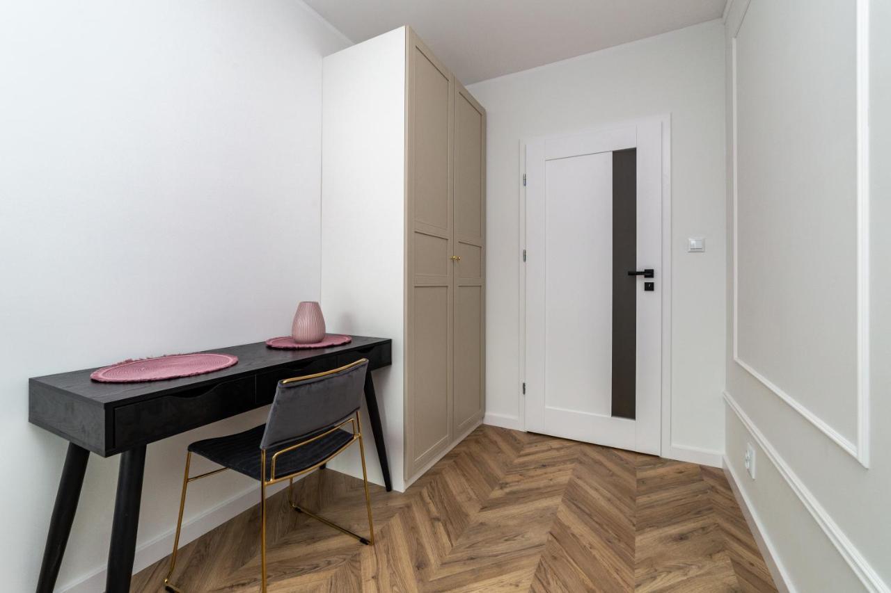 Pobookowane Barbary Delux Old Town Apartman Gdańsk Kültér fotó